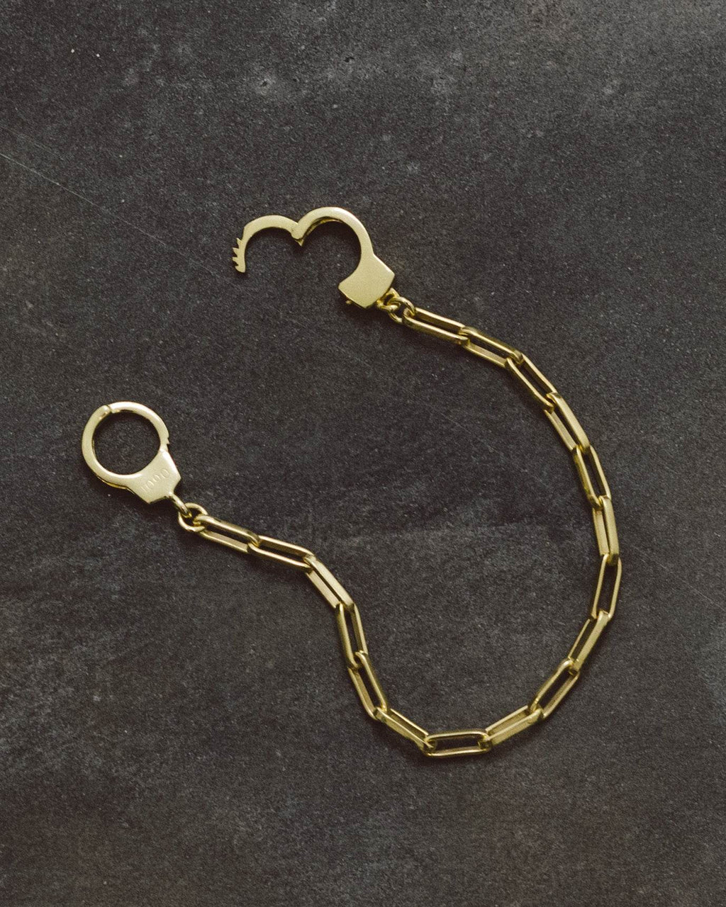 Gold Paperclip Bracelet - 1090