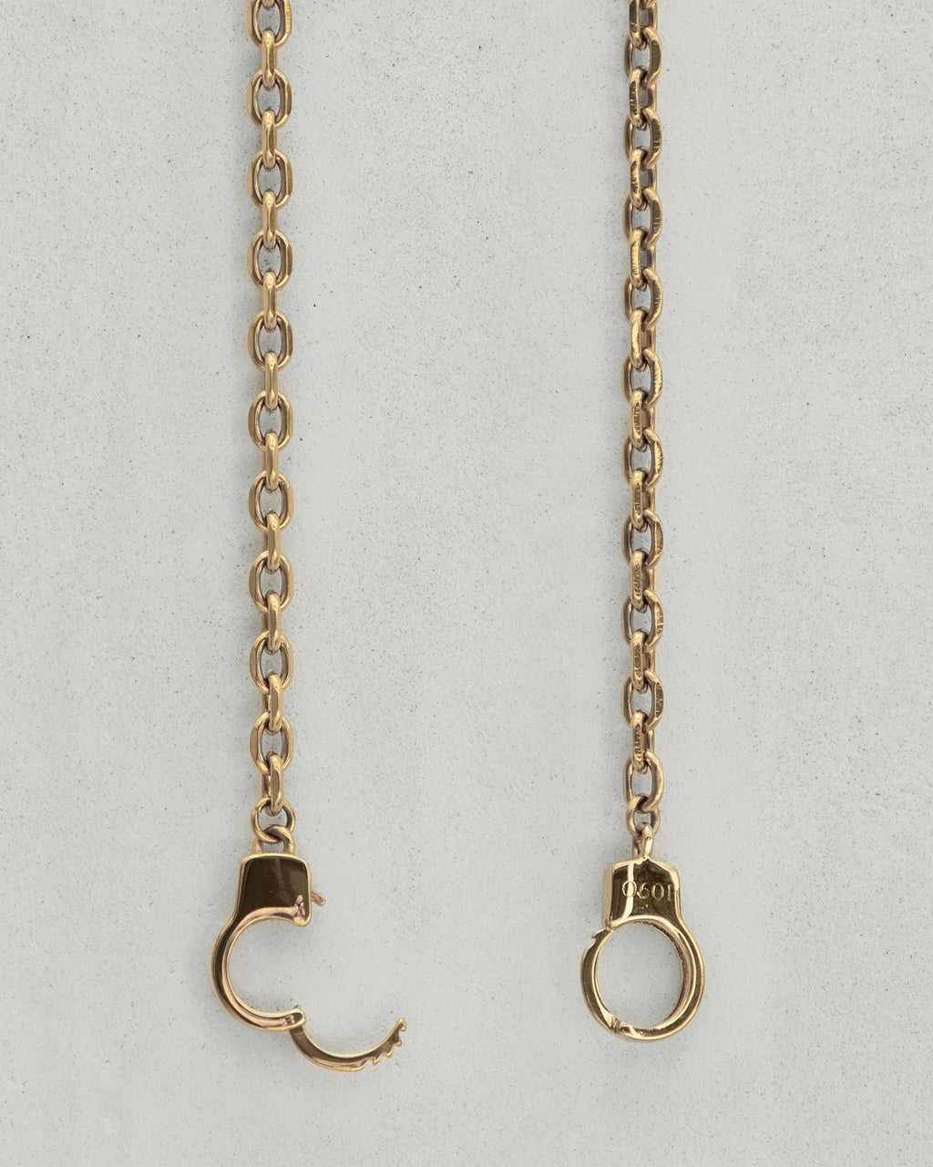 Rolo Handcuff Chain Gold